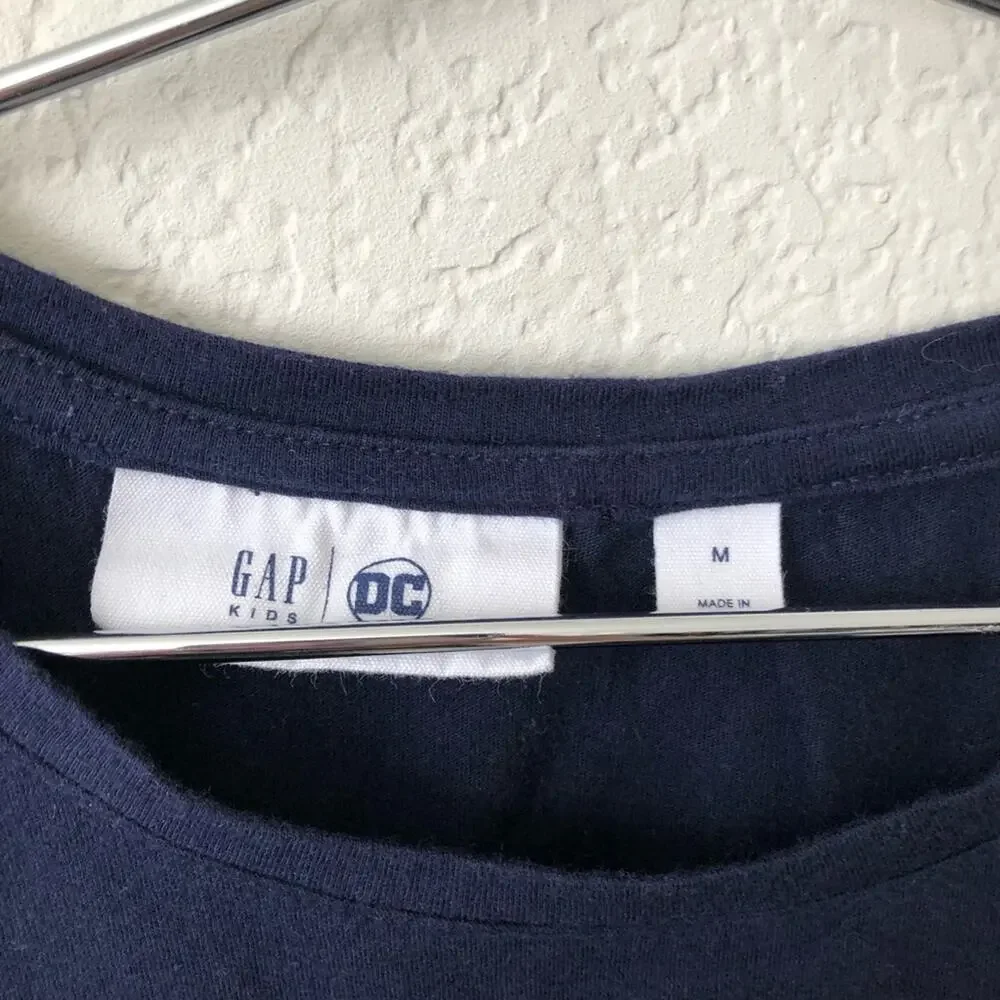 GAP x DC Comics reversible sequin Superman ruffle short sleeve tee navy blue